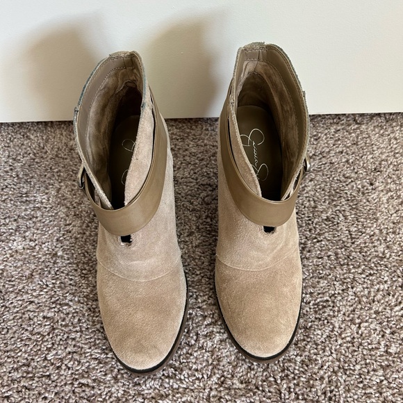 Jessica Simpson bootie size 7 - Picture 2 of 4